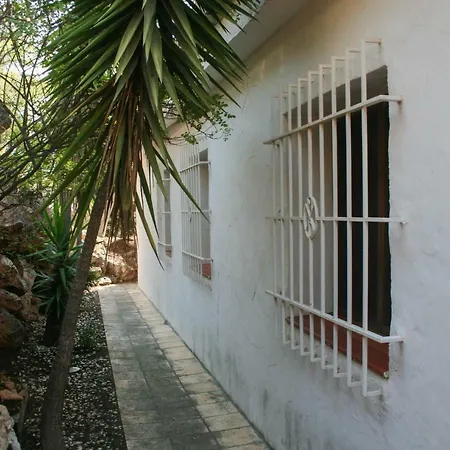 Acacia Villa